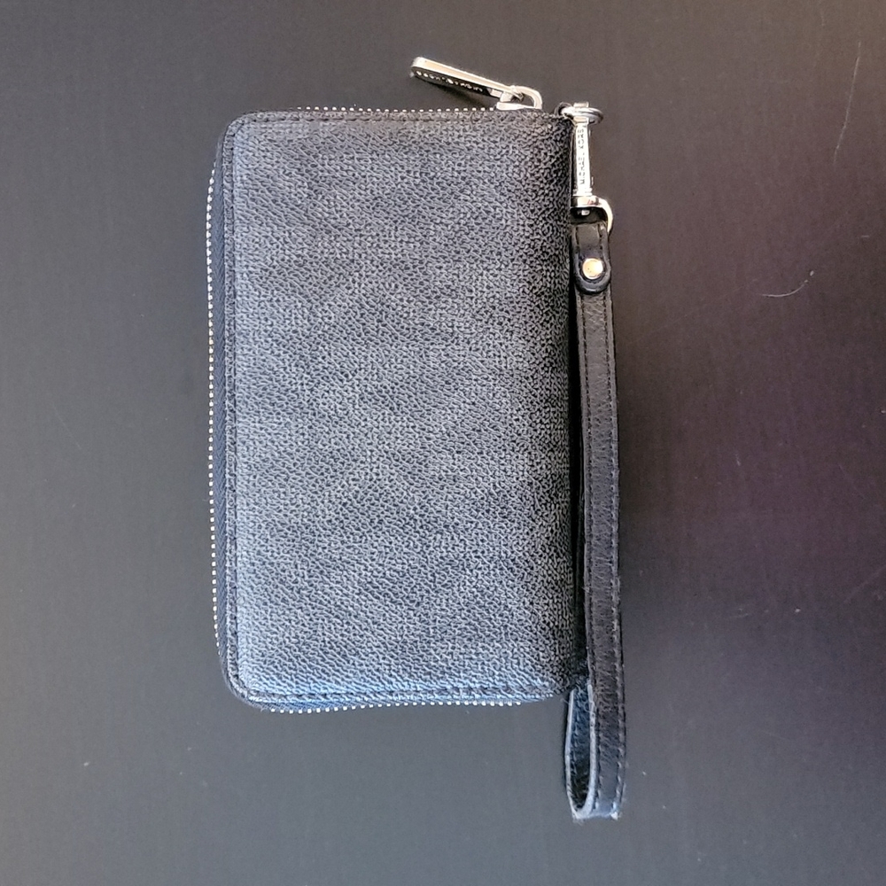 Michael Kors Black Wristlet Clutch - Picture 2 of 8